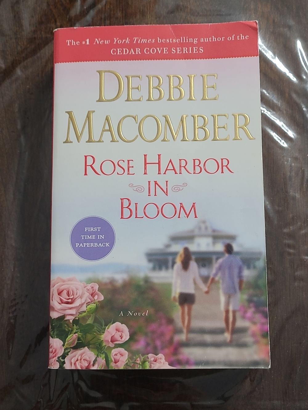 💲2️⃣ Debbie Macomber Rose Harbor in Bloom Paperback Contemporary Romance Novel